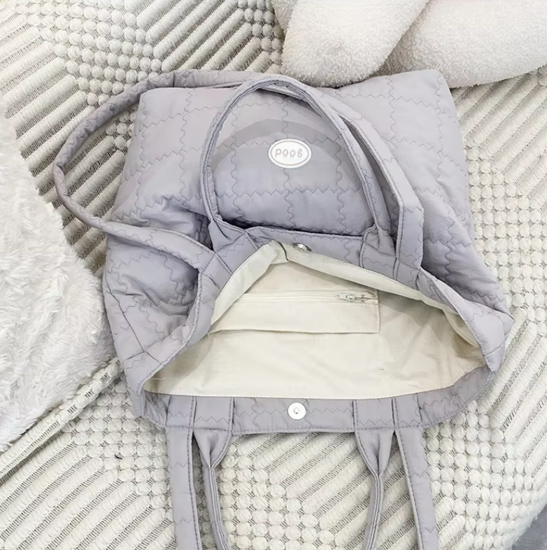 Sac à langer matelassé gris ou rose – Léger et grande capacité pour parents