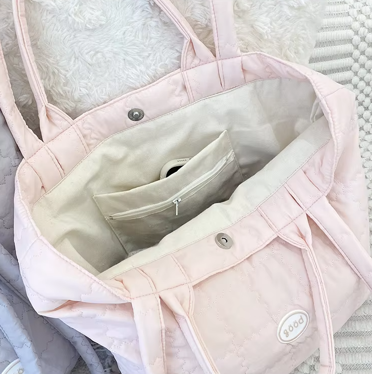 Sac à langer matelassé gris ou rose – Léger et grande capacité pour parents